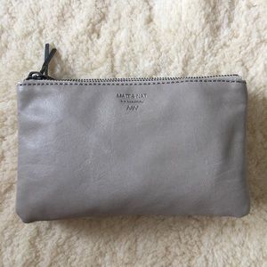 Matt & Nat Triplet Clutch